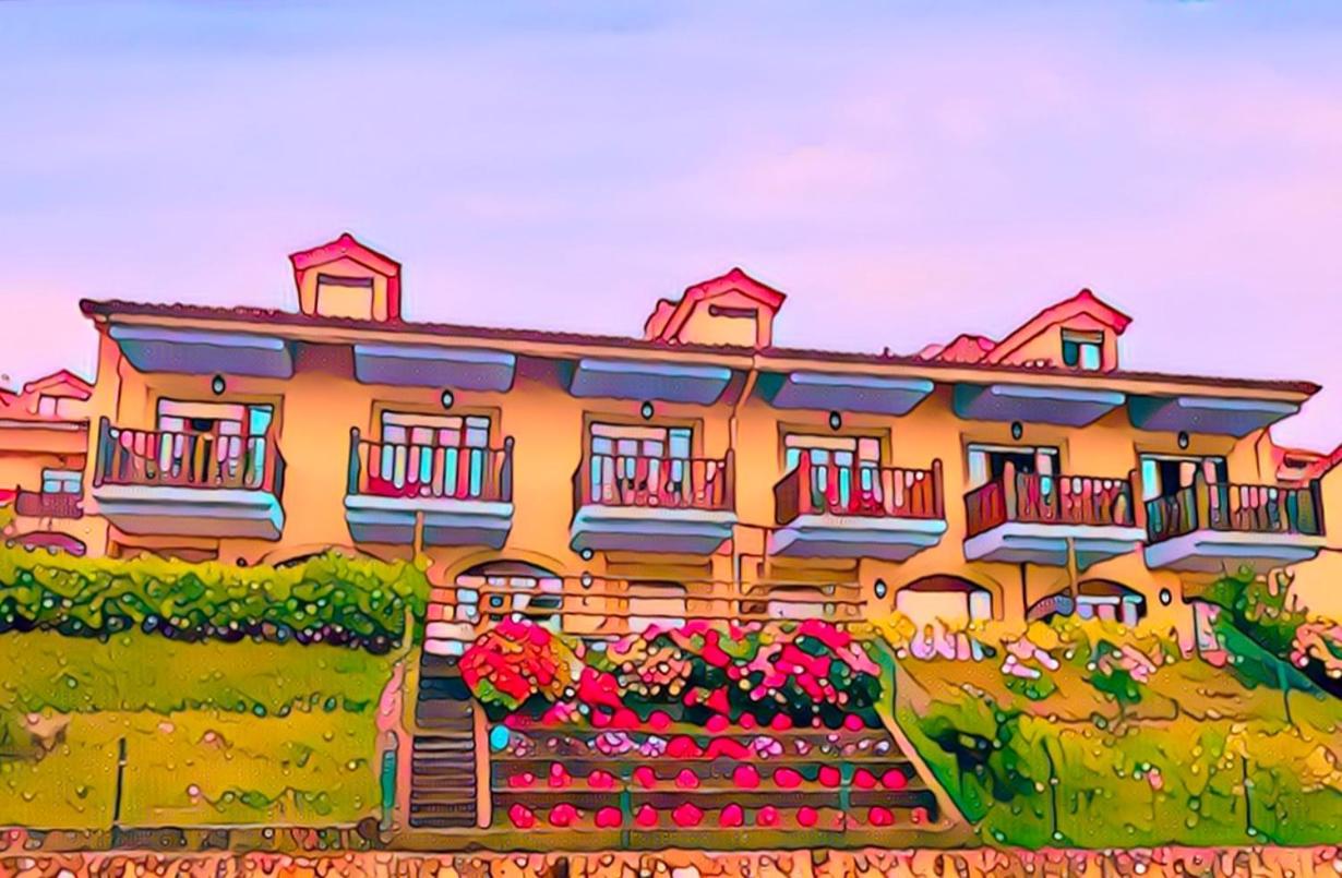 Casa De Las Flores - Apartamento Con Jardin Privado Frente A La Playa De Комильяс Экстерьер фото