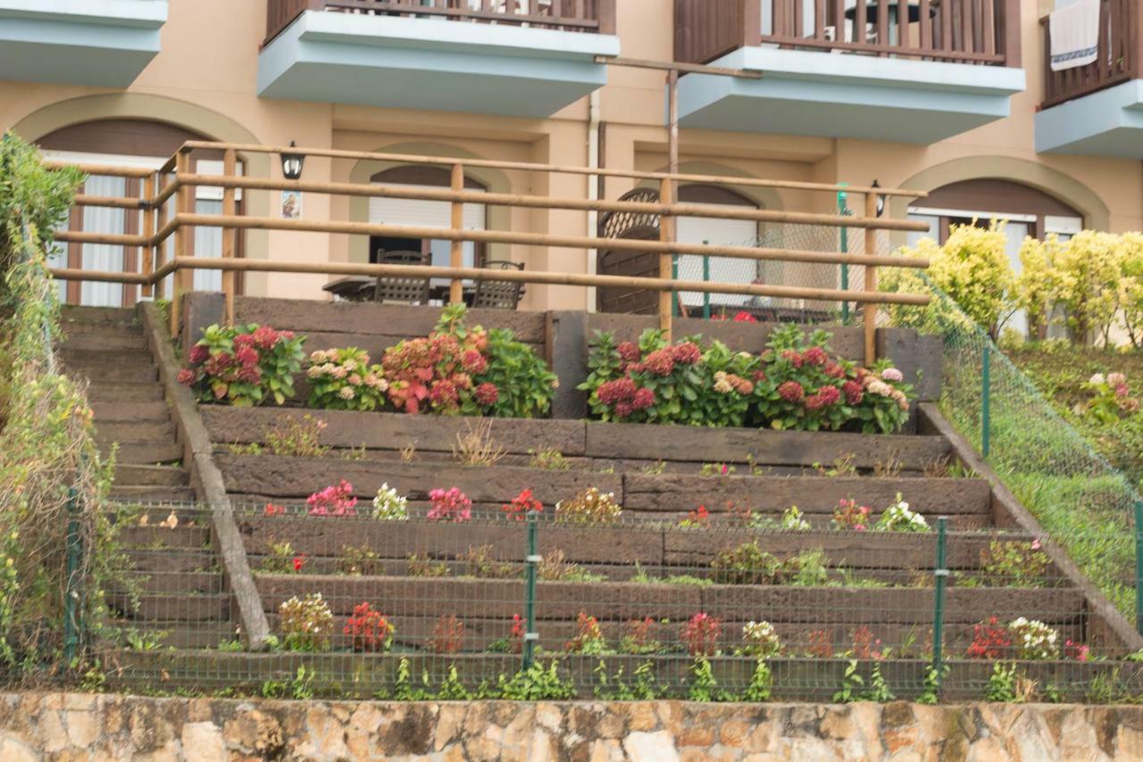 Casa De Las Flores - Apartamento Con Jardin Privado Frente A La Playa De Комильяс Экстерьер фото